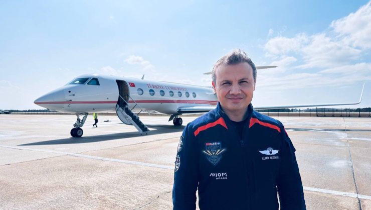 Türkiye’nin ilk astronotu Alper Gezeravcı yuvaya döndü