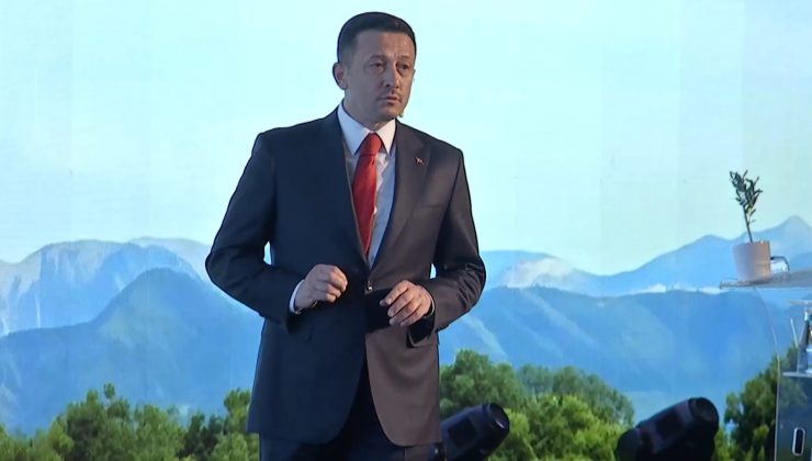 AK Parti’nin İzmir adayı Hamza Dağ projelerini açıkladı