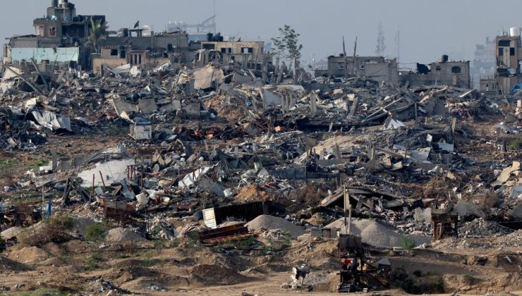 Suudi Arabistan Savunma Bakanı’ndan, İsrail’in Gazze’ye yönelik saldırılarının durdurulması çağrısı