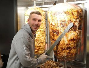 Lucas Podolski, Almanya’da kurduğu ‘döner’ zinciriyle servet kazandı