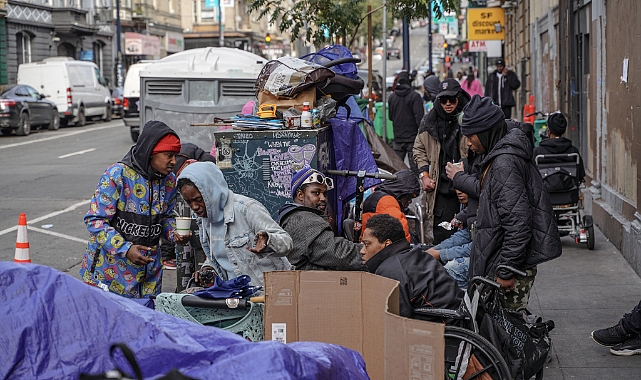 San Francisco sokakları, evsizlerin mekanı oldu
