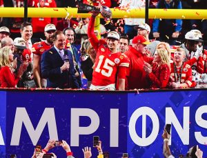 Super Bowl nefesleri kesti: Kansas City Chiefs tarih yazdı