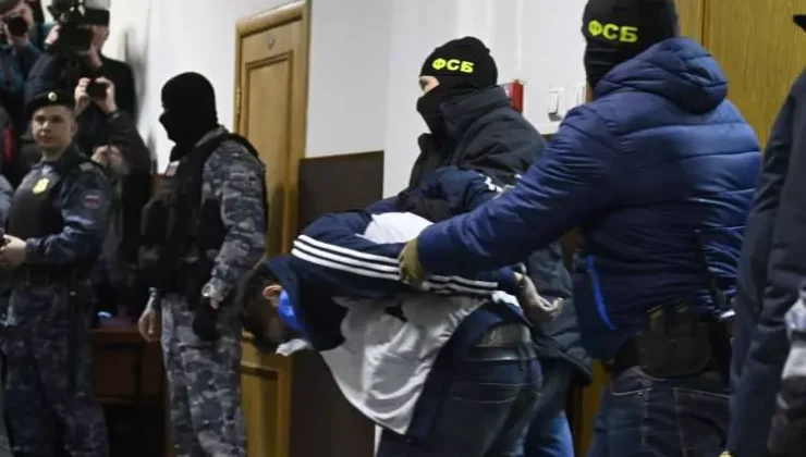 Moskova’da konser salonunu kana bulayan teröristler hakim karşısına çıkarıldı