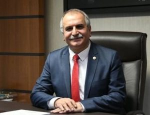 Yeniçağ gazetesinin sahibi Ahmet Çelik kardeşi tarafından bıçaklandı
