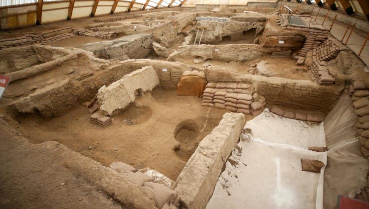 Çatalhöyük’te 8 bin 600 yıllık ekmek bulundu