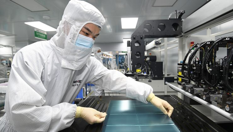 Çin’de iki ayda 234 milyon cep telefonu, 43 milyon laptop üretildi