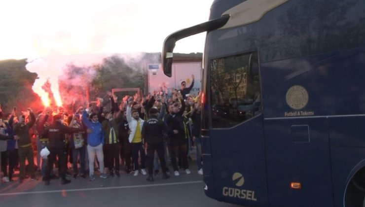 Fenerbahçe takım otobüsü stadyumdan ayrıldı