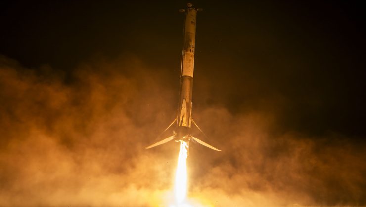 SpaceX Falcon 9 roketini fırlattı: 6 aylık görev başladı