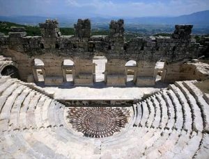 Kibyra Antik Kenti’ndeki Medusa mozaiği ziyarete açıldı