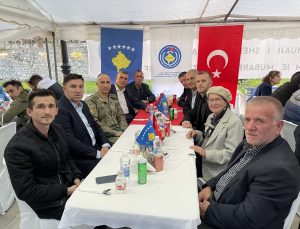 KFOR bünyesinde görevli Türk askeri, Kosova’da Kadir Gecesi dolayısıyla iftar verdi