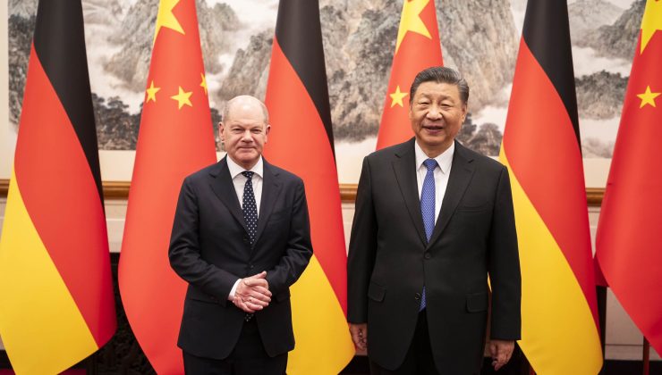 Çin Alman lider ile dalga geçti