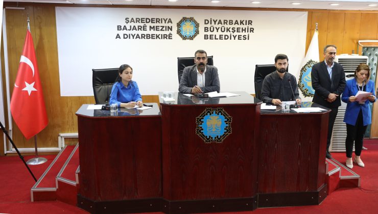 Mardin ve Diyarbakır Belediyelerine müfettiş soruşturması