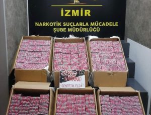 İzmir’e kargoyla gönderilen kutuda 120 bin 800 sentetik ecza ele geçirildi