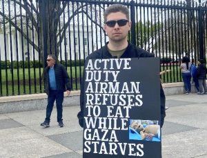 ABD’li askerden Beyaz Saray önünde Gazze için açlık grevi