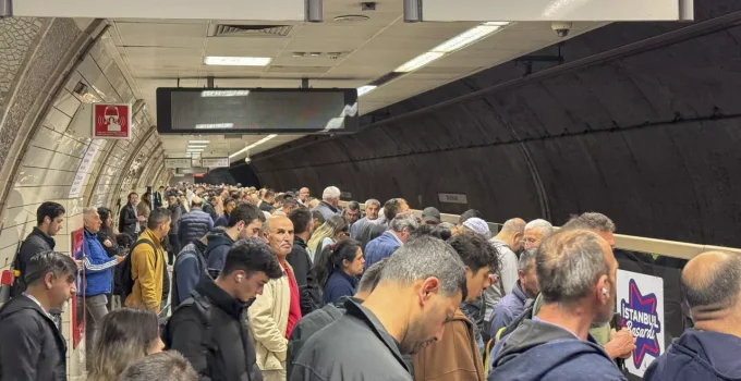 Metro Hattındaki arıza 33 saattir giderilemedi