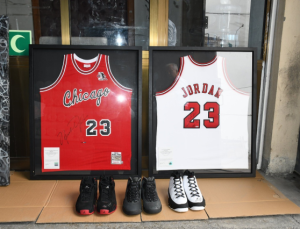 Pahalı geldi, Michael Jordan imzalı ayakkabıları kimse almadı