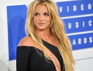 Britney Spears sinir krizi geçirdi