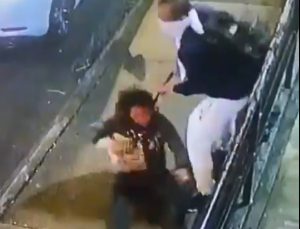 NY’de korkunç olay, sokakta yürüyen kadını kemerle boğup tecavüz etti