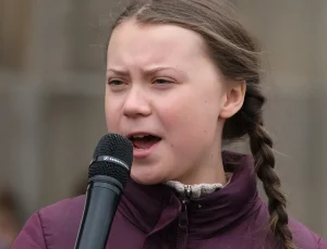 İklim eylemcisi Greta Thunberg’e para cezası