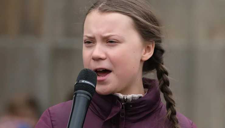 İklim eylemcisi Greta Thunberg’e para cezası