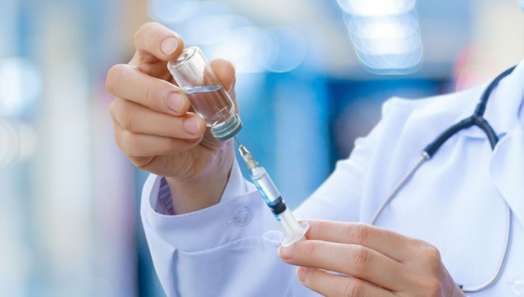 Dev ilaç şirketi covid-19 aşılarını geri çekiyor