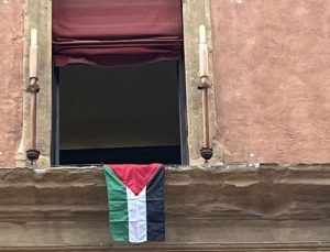 Belediye başkanından Filistin bayrağı jesti