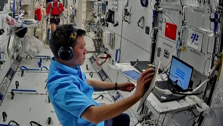Çinli astronotlar uzayı keşfediyor