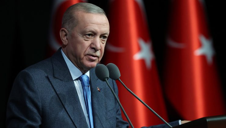 Erdoğan: Ekonomide ilk yılın karnesi oldukça iyi geldi