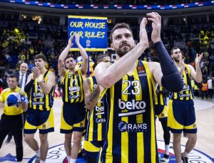 Fenerbahçe Beko, EuroLeague’i dördüncü bitirdi! Olympiakos’a mağlup oldu