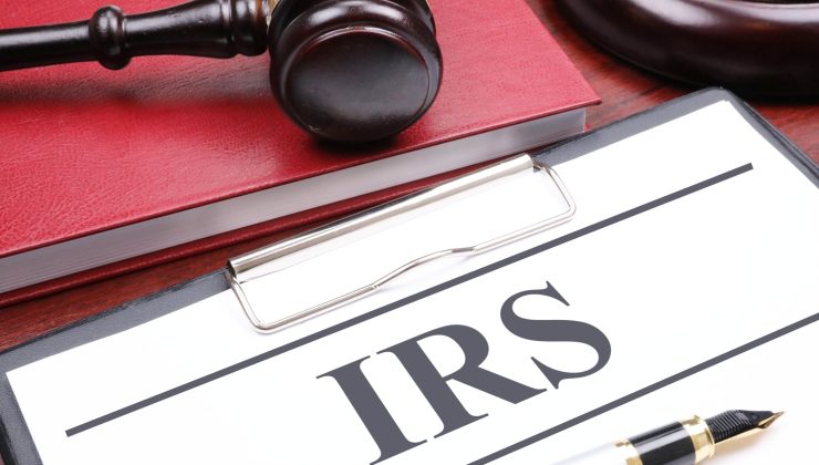 IRS varlıklı vergi mükelleflerinin tepesine binecek