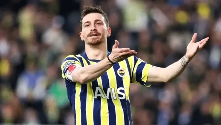 Fenerbahçeli futbolcu Mert Hakan Yandaş: “Tiyatroya son verdik”
