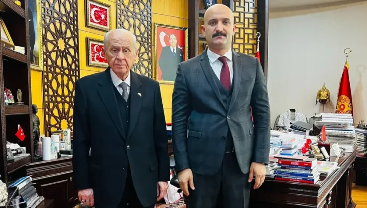 MHP Olcay Kılavuz’u görevden aldı