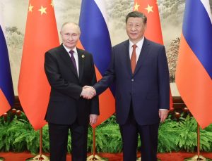 Putin yeni dönemin ilk gezisinde Çin’de