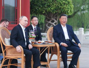 Xi ve Putin: “Kapsamlı iş birliği ve ortaklığı daha ileriye taşıyacağız”