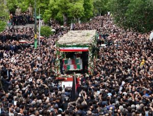İran Cumhurbaşkanı Reisi’nin cenazesi Tahran’a getirildi