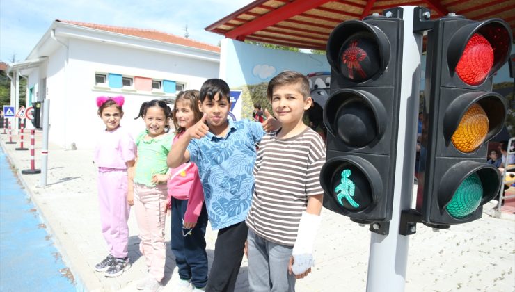 Eskişehir’deki özel parkurda 21 bine yakın öğrenciye trafik kuralları öğretildi