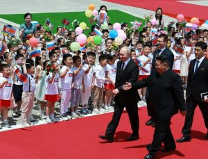 Putin 24 yıl sonra Kuzey Kore’de
