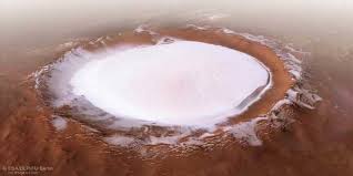Mars’ta 60 olimpik yüzme havuzu büyüklüğünde donmuş su keşfedildi