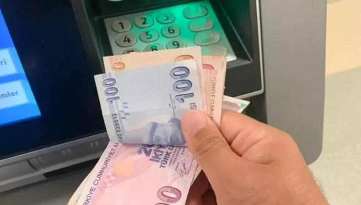 ATM krizi vatandaşı şaşırttı