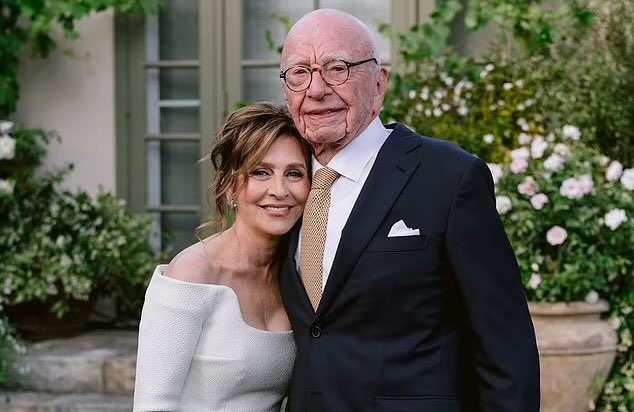 Rupert Murdoch beşinci defa evlendi