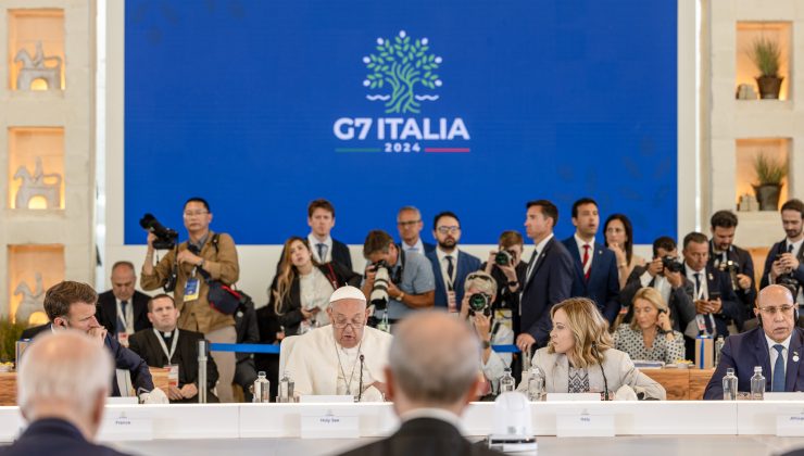 Papa’dan G7 zirvesinde yapay zeka uyarısı