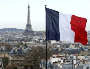 Fransa halkın çoğunluğu ülkenin yönetilemez olduğunu düşünüyor