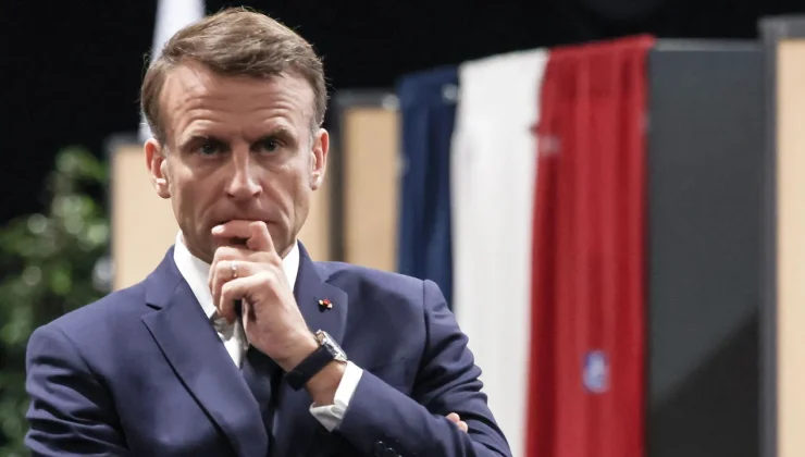 Macron’dan istifa eden başbakana çağrı