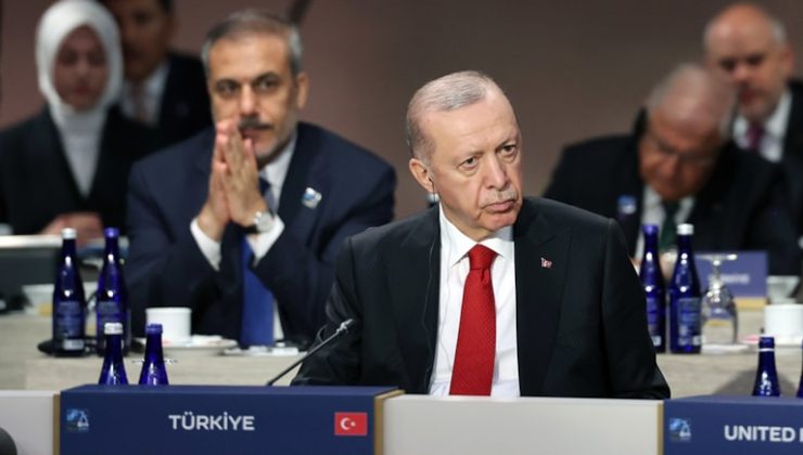 Cumhurbaşkanı Erdoğan: Bölgemiz savaş riskiyle karşı karşıya kalacak
