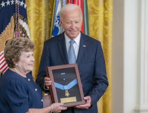 Biden’den iki İç Savaş kahramanına Onur Madalyası