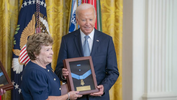 Biden’den iki İç Savaş kahramanına Onur Madalyası