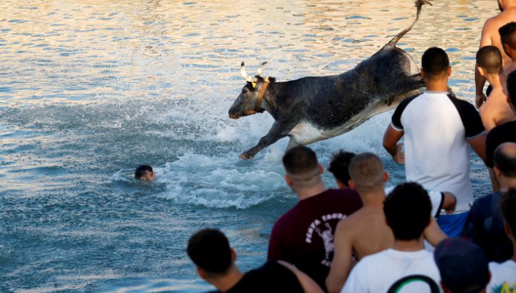 İspanya’nın ünlü festivali ‘Bous a la Mar’ kısıtlandırıldı