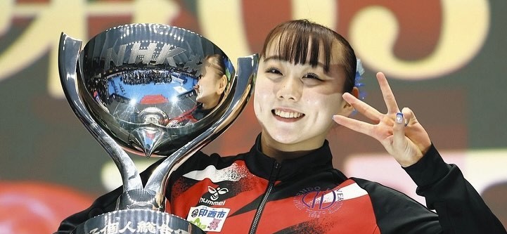Japon jimnastik yıldızı olimpiyat takımından atıldı