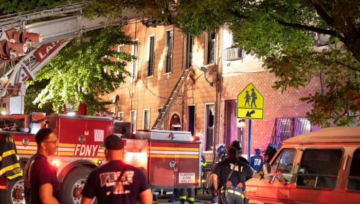 Brooklyn’deki apartmanda yangın: Çocuklar dahil 9 yaralı