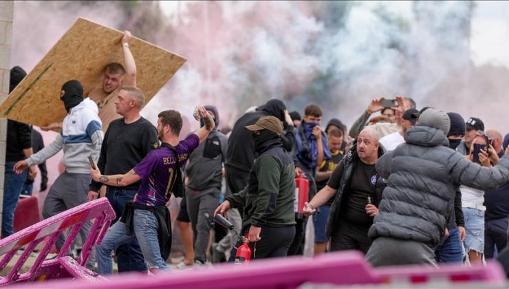 Protestolar büyüyor: 400’ün üzerinde gözaltı